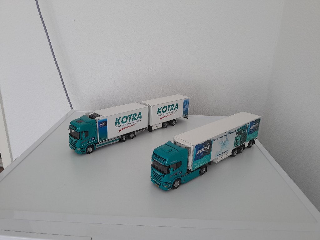 Scania,s Kotra/De Koeijer Transport met wipkar /koeltrailer, Hobby en Vrije tijd, Modelauto's | 1:50, Verzenden, Nieuw, Bus of Vrachtwagen