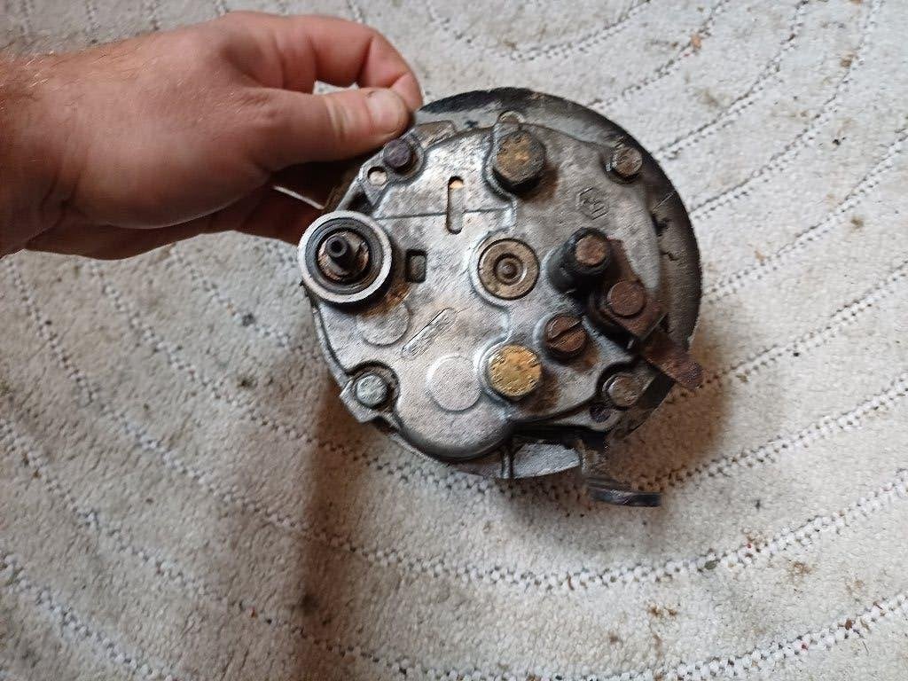 Vespa piaggio brommer klok schuurvonds, Fietsen en Brommers, Brommeronderdelen | Oldtimers, Ophalen of Verzenden, Gebruikt, Overige typen