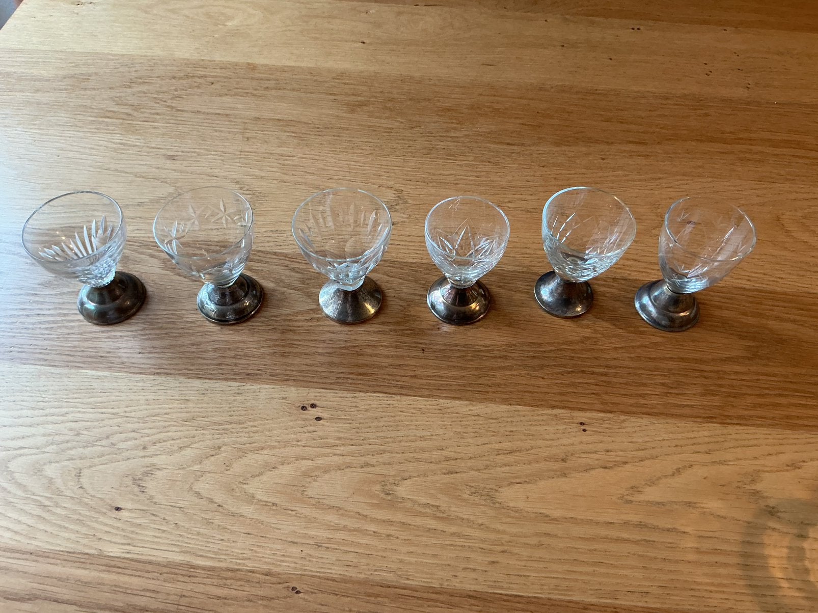 6 prachtige glaasjes met echt zilveren voetje, Ophalen of Verzenden