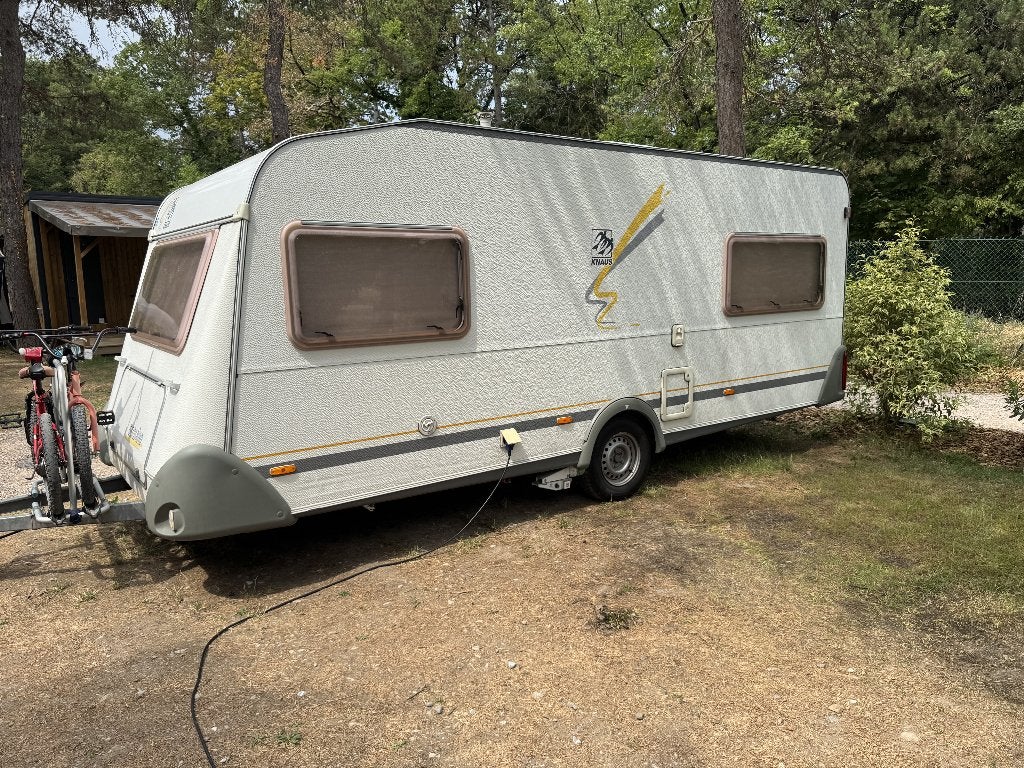 knaus caravan 500  TL met voortent en mover., Rondzit, Omvormbare zithoek, 7 tot 8 meter, Particulier