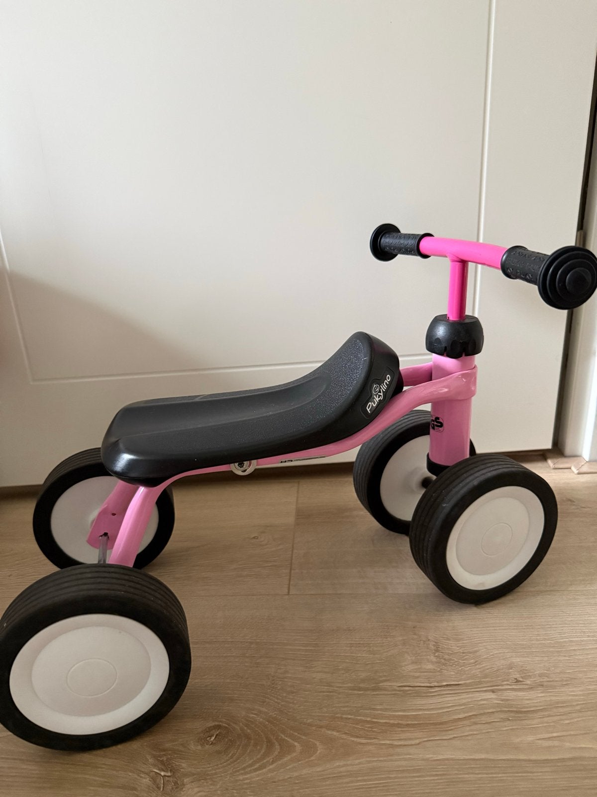Puky Pukylino loopfiets roze - Zo goed als nieuw, Ophalen, Zo goed als nieuw, Loopfiets