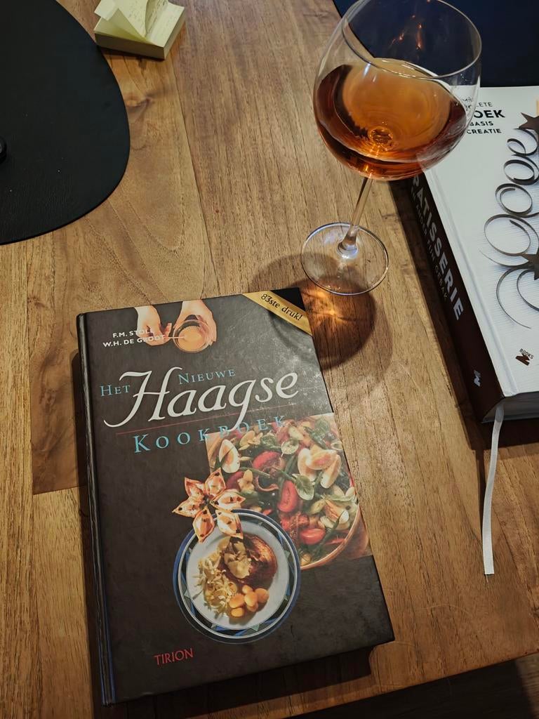 Het Haagse Nieuwe Kookboek - 83ste druk, zeer goede staat, Hoofdgerechten, Ophalen of Verzenden, Zo goed als nieuw, F.M. Stiel & W.H. de Groot