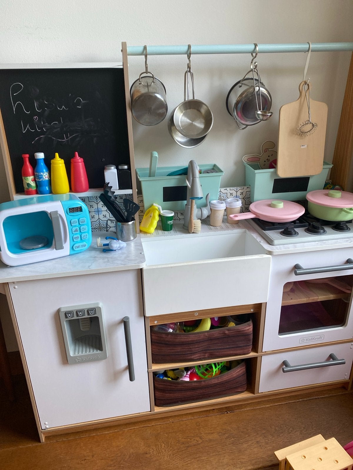 Grote KidKraft Speelkeuken met accessoires, Ophalen, Gebruikt, Hout, Speelkeuken