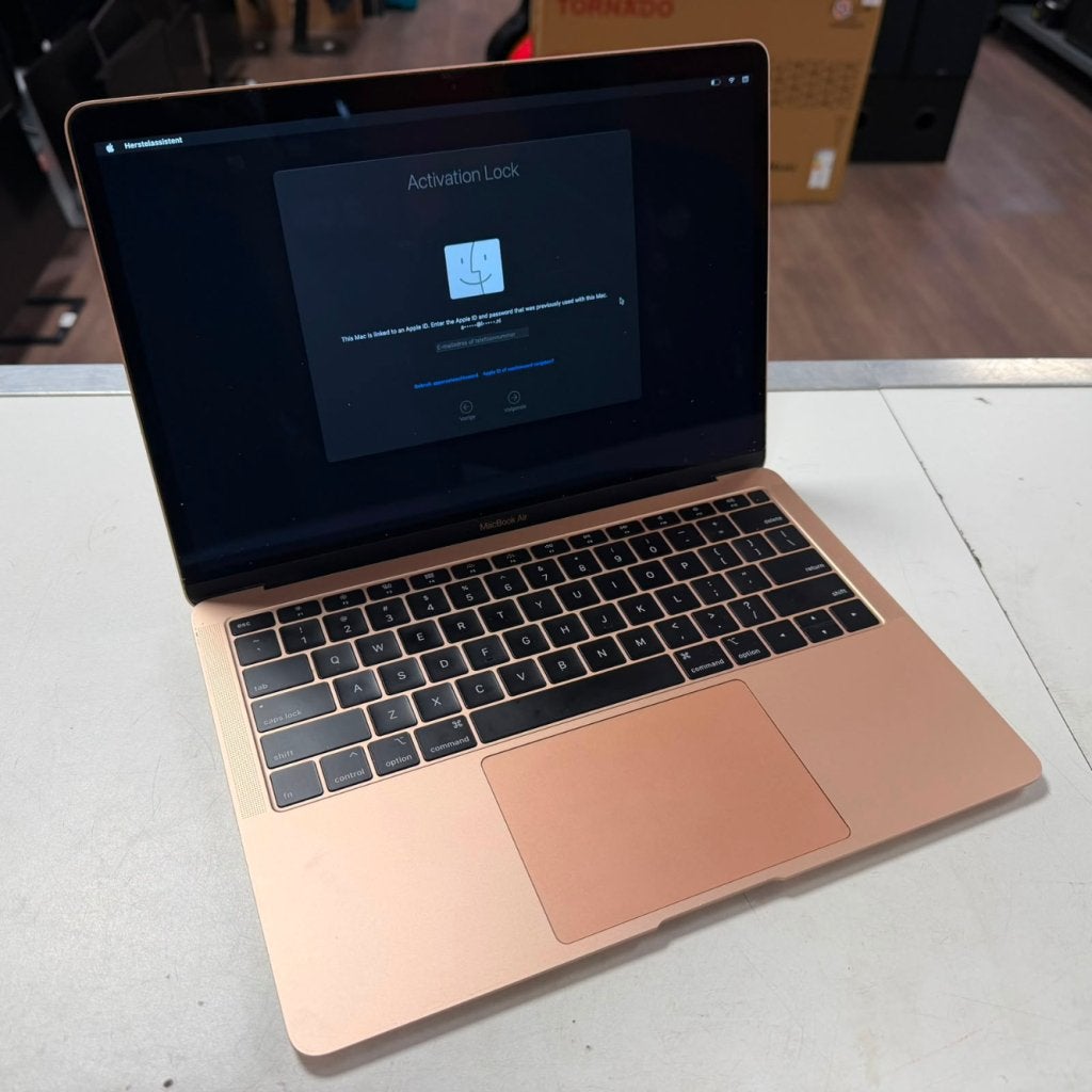 Macbook Air 13 Inch 2018 i5 16GB 512GB | ICLOUD, Apple, Zo goed als nieuw, Support@apple.com, One Apple Park Way
Cupertino, CA 95014
United States