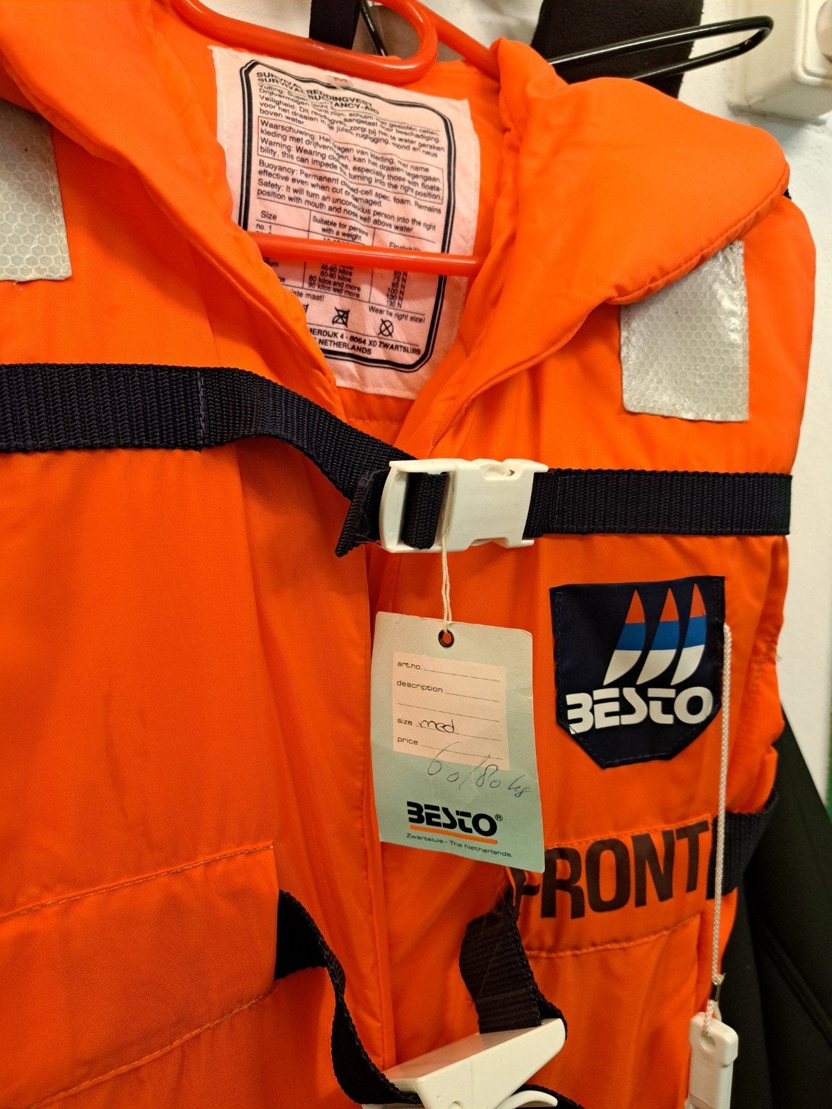 Besto reddingsvest - Maat M - Oranje, Watersport en Boten, Ophalen of Verzenden, Zo goed als nieuw, Overige typen