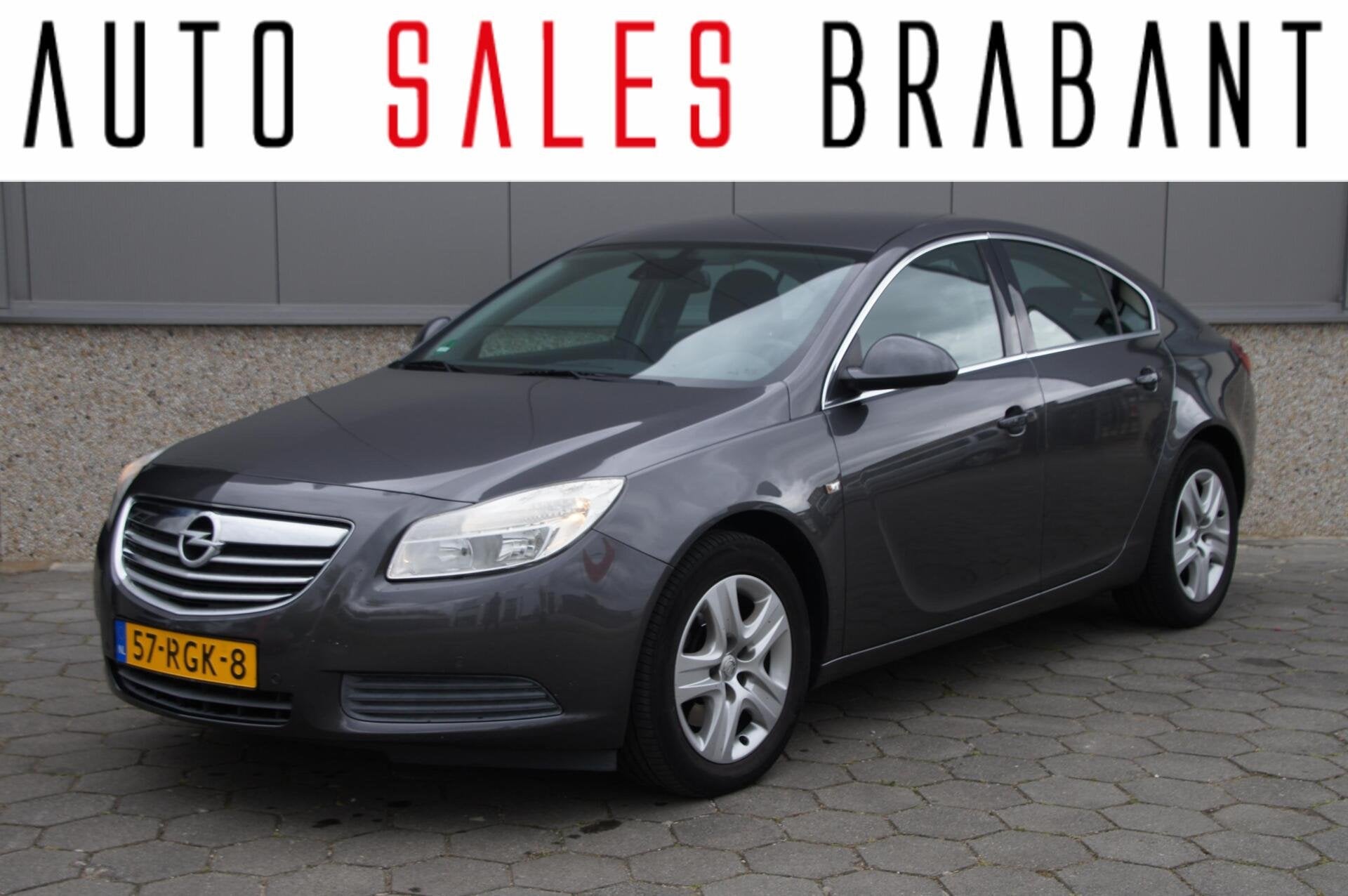 Opel Insignia 1.6 T Business Edition, Euro 5, Gebruikt, 4 cilinders, 179 pk