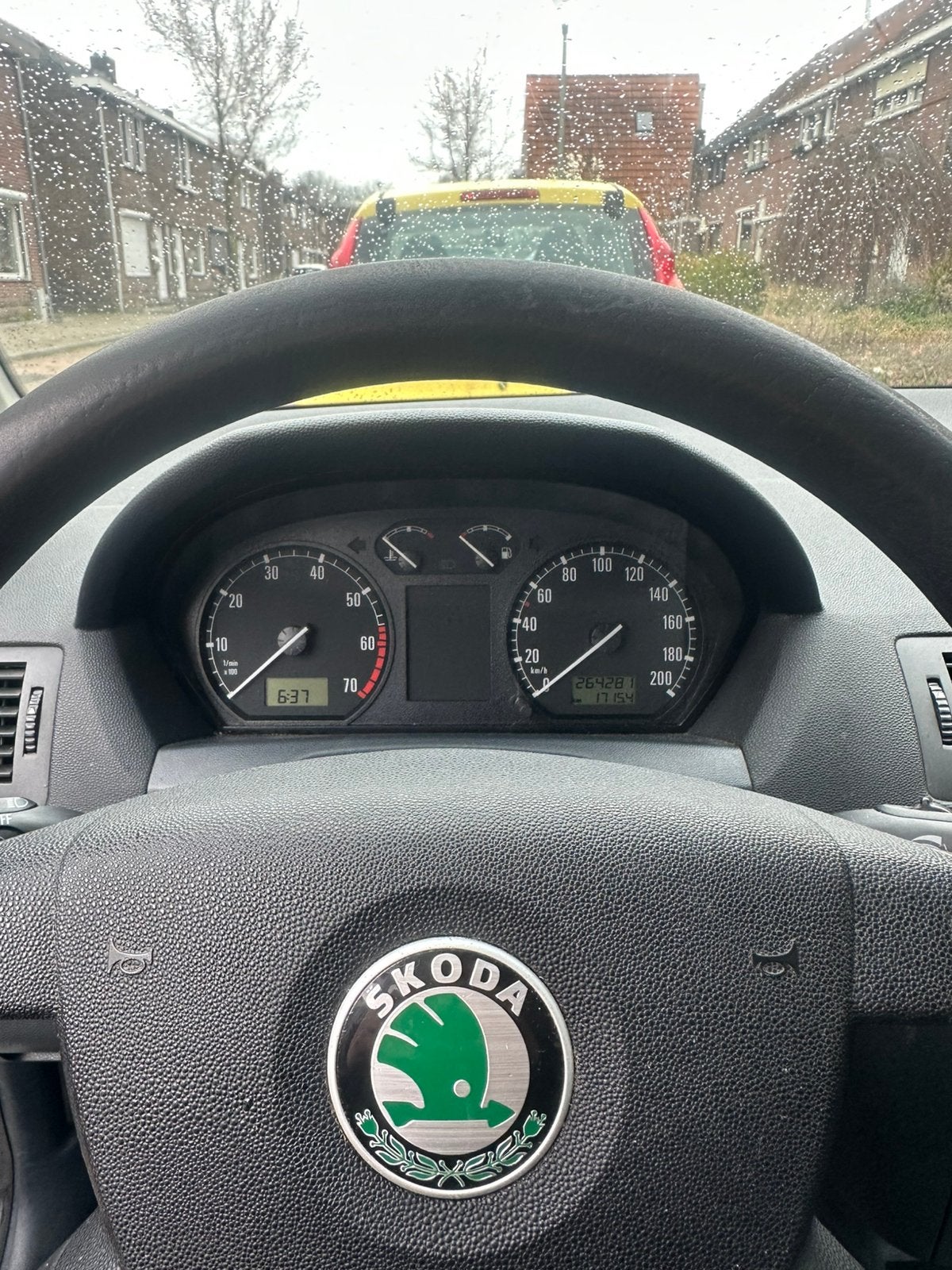 Skoda Fabia 1.4 Combi 55KW 2003 Grijs, Auto's, Skoda, Voorwielaandrijving, 74 pk, 4 cilinders, 1070 kg