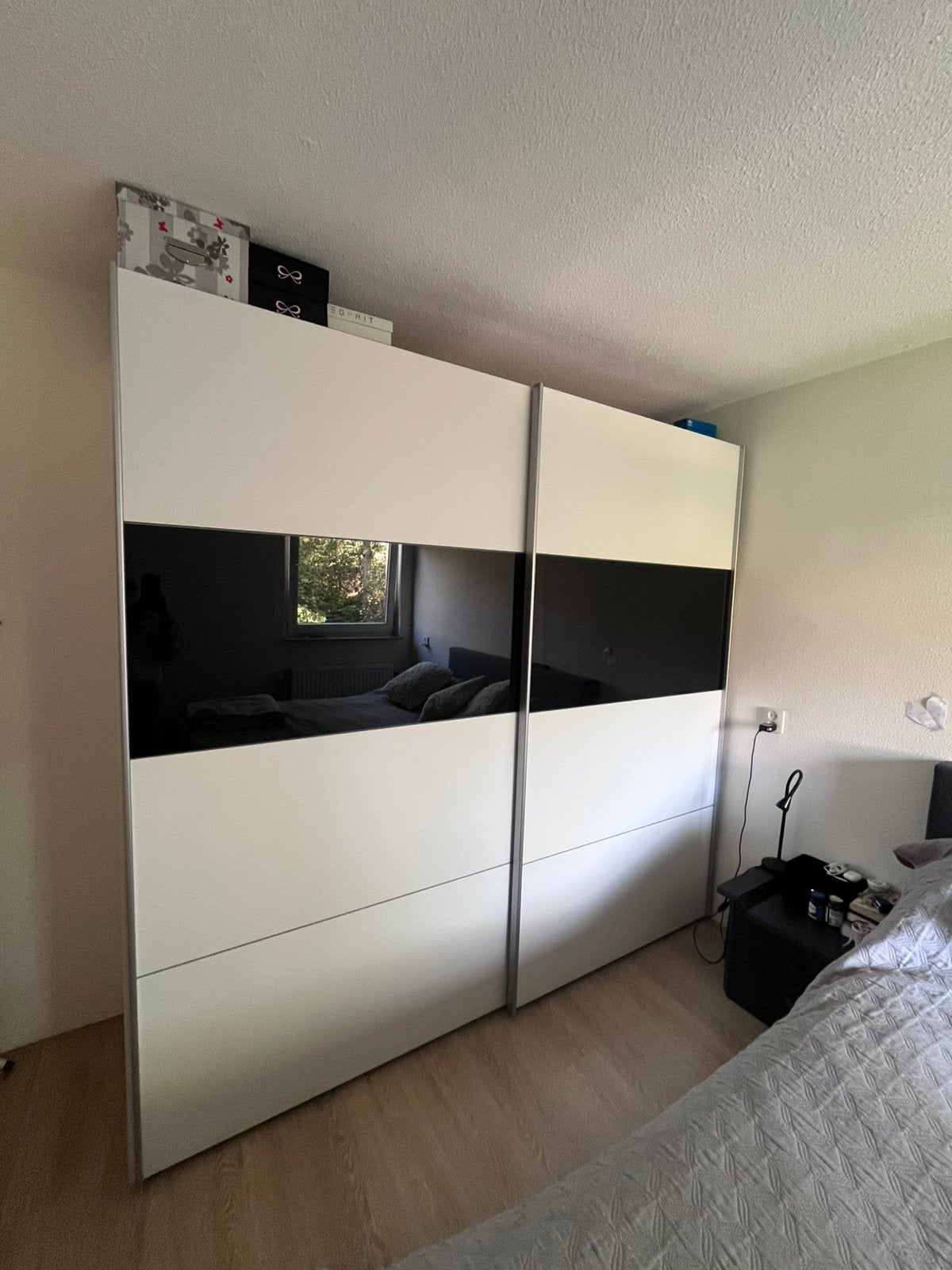 Kledingkast, Met deur(en), Gebruikt, 200 cm of meer, Overige houtsoorten