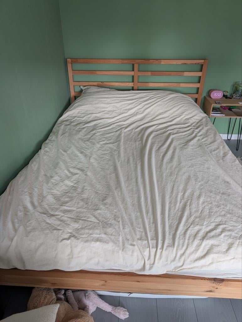 Ikea Tarva Bedframe 140x200 cm, grenen, Huis en Inrichting, Slaapkamer | Bedden, Ophalen, Scandinavisch, minimalistisch, Gebruikt