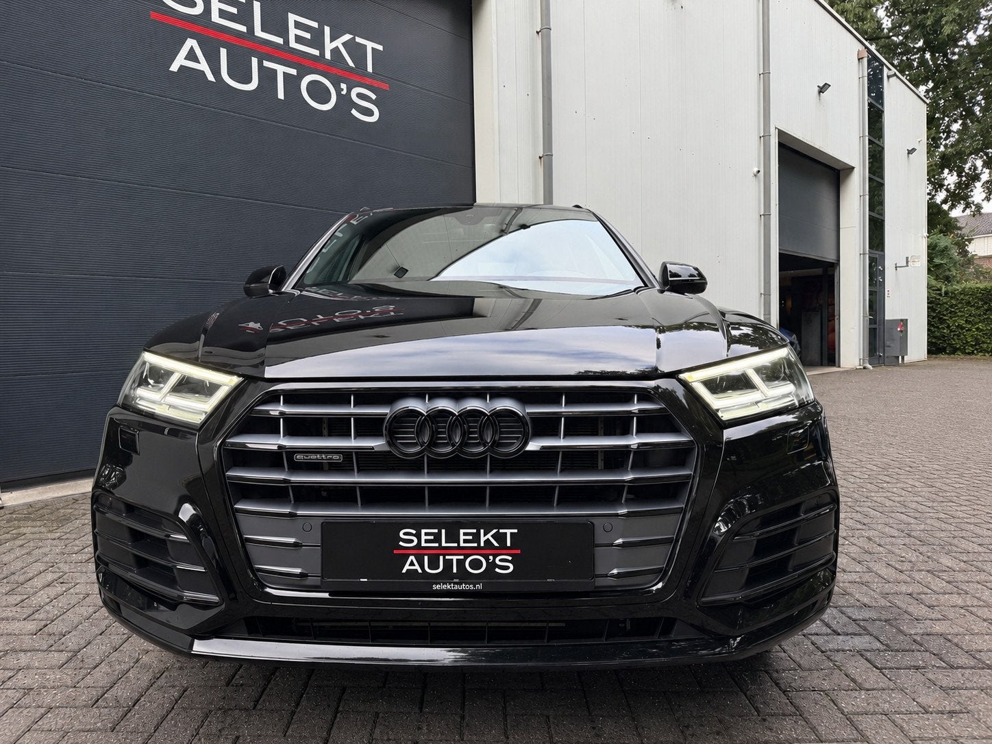 Audi Q5 50 TFSI e Quattro S-Line 300 Pk Pano/LED/Matrix/Crui, Automaat, Dealer onderhouden, Zwart, 4 cilinders