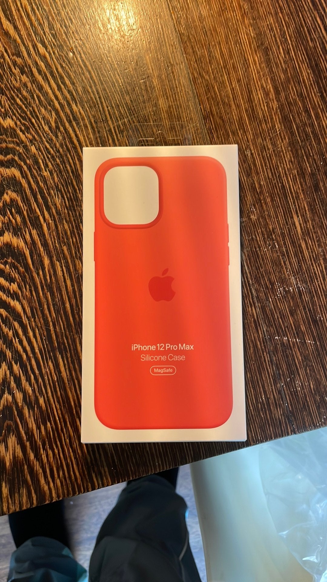 Gloednieuw iphone 12 pro max hoesje, Ophalen of Verzenden, Zo goed als nieuw, IPhone 12 Pro Max