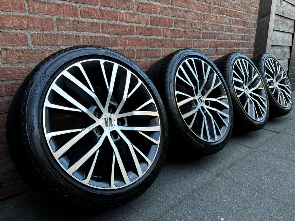 Originele Seat/Cupra Leon velgen 18 inch | 225 40 18 | zomer, Ophalen, 18 inch, Banden en Velgen, Zomerbanden