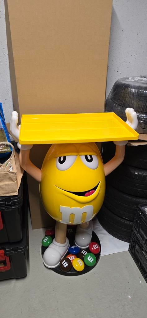 Gele M&M - Winkel display - Mr. Peanut - Verzamel object, Ophalen, Gebruikt