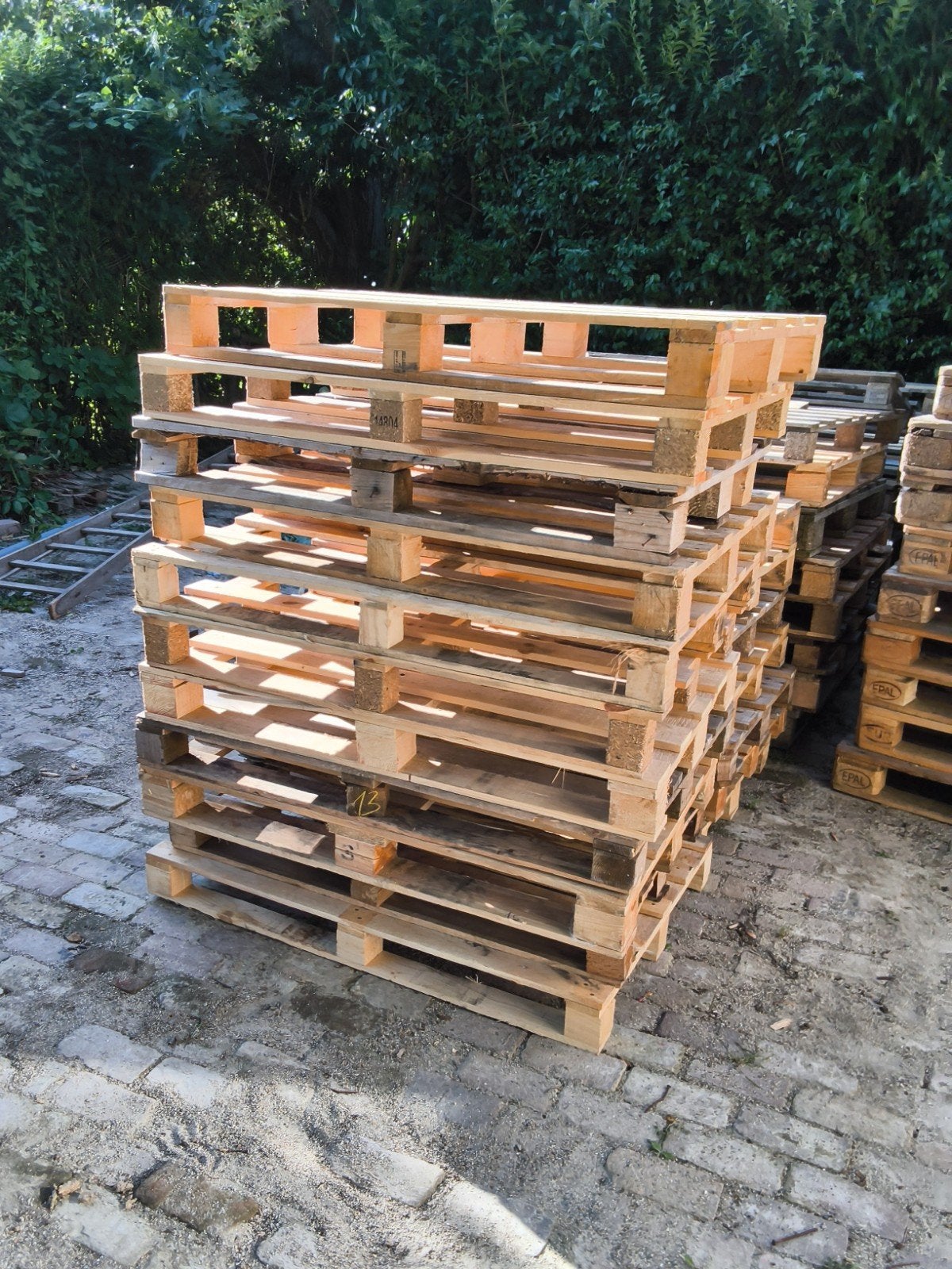 Gratis levering, Pallets, blokpallets en europallets, Ophalen of Verzenden, Overige typen