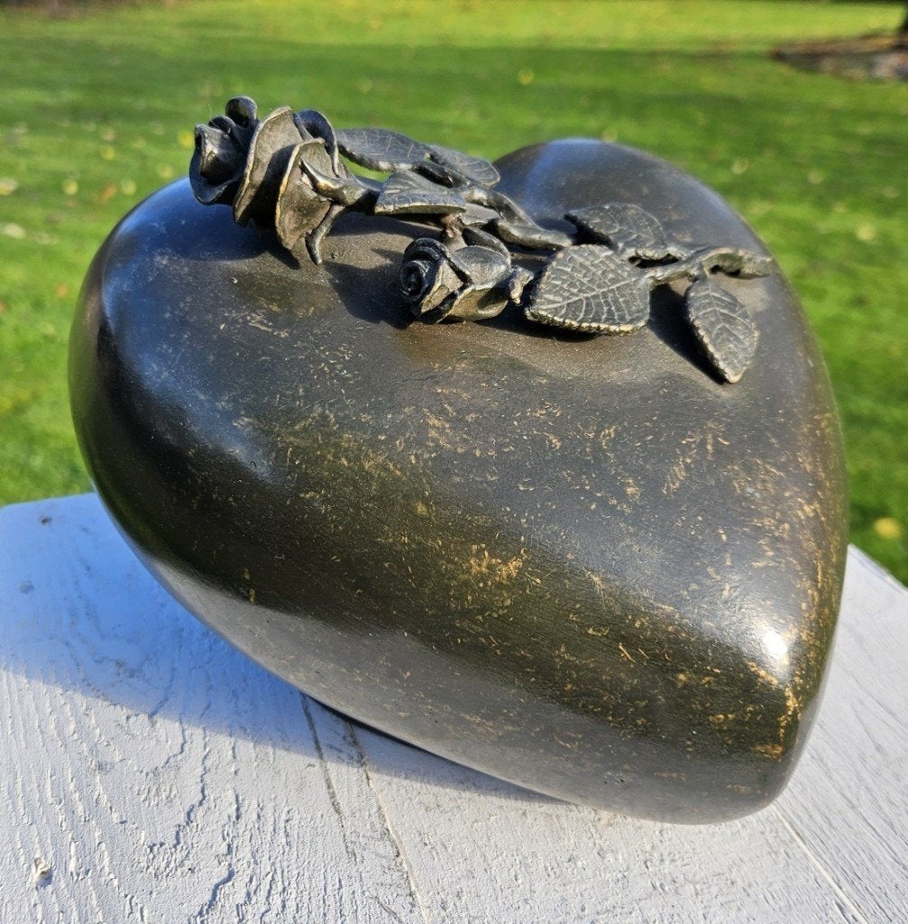 Grote BRONZEN URN / grafdecoratie / ROZEN, Nieuw, Info@huisentuindecoratiemarie.nl, Huis en tuin decoratie marie, Peize