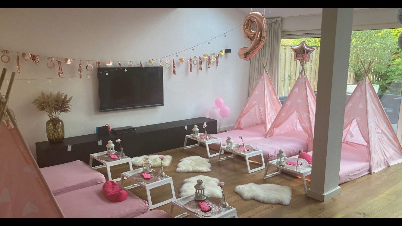 Tipi slaapfeestje/kinderfeest /party /tipiparty /brabant, Hobby en Vrije tijd, Feestartikelen | Verhuur, Ophalen, Zo goed als nieuw