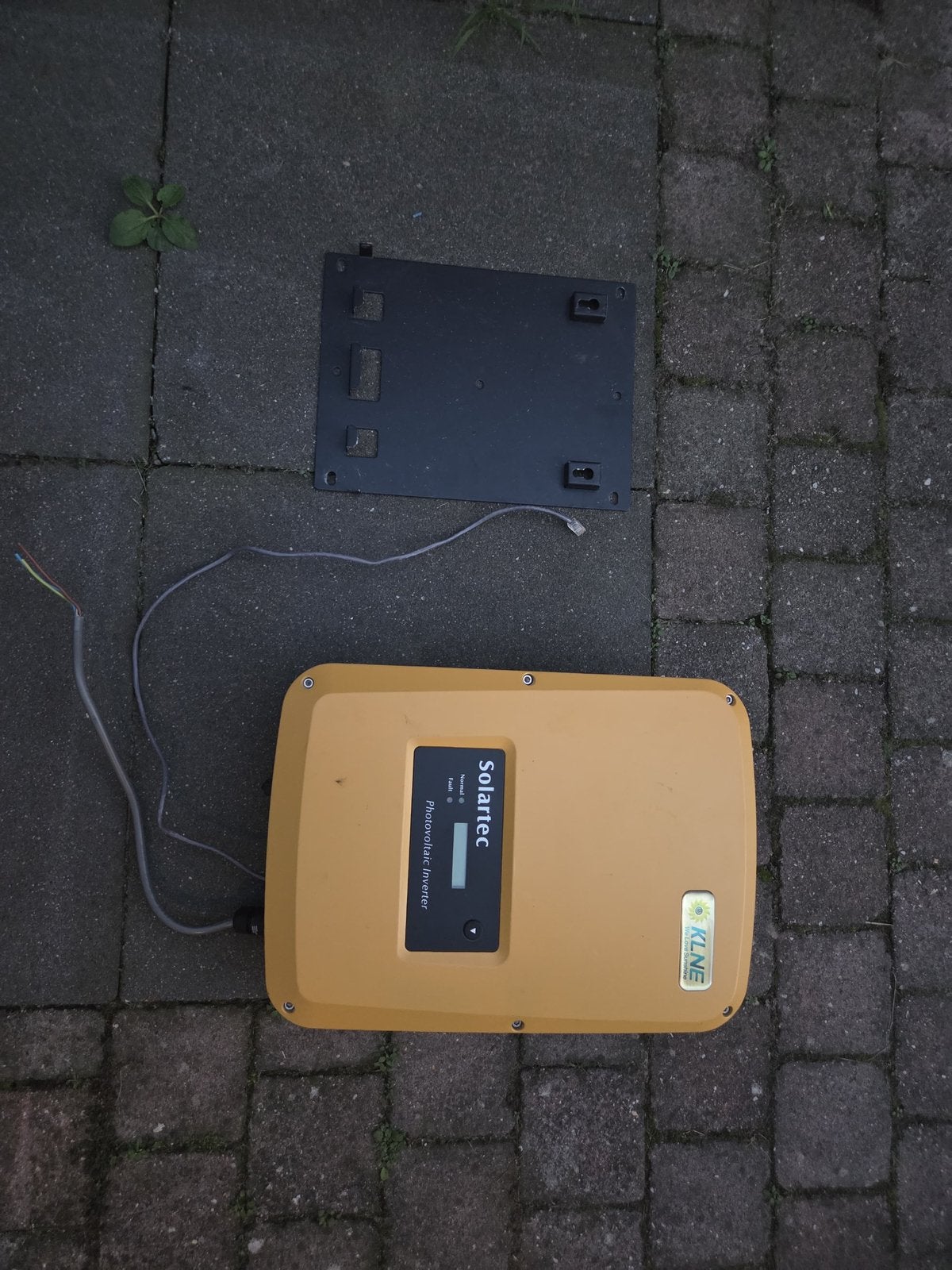 2x Omvormer zonnepanelen, Ophalen, Gebruikt, Elektriciteit