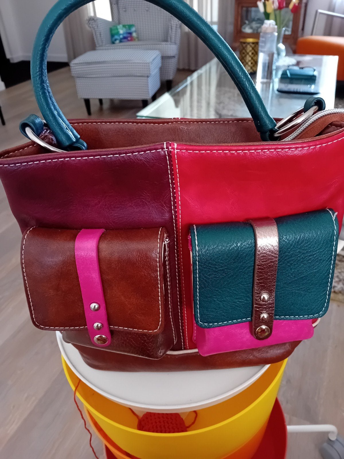 Z G A N  NOI NOI / HI DI HI TAS. IN NW STAAT, Ophalen of Verzenden, Zo goed als nieuw, Overige kleuren, Handtas