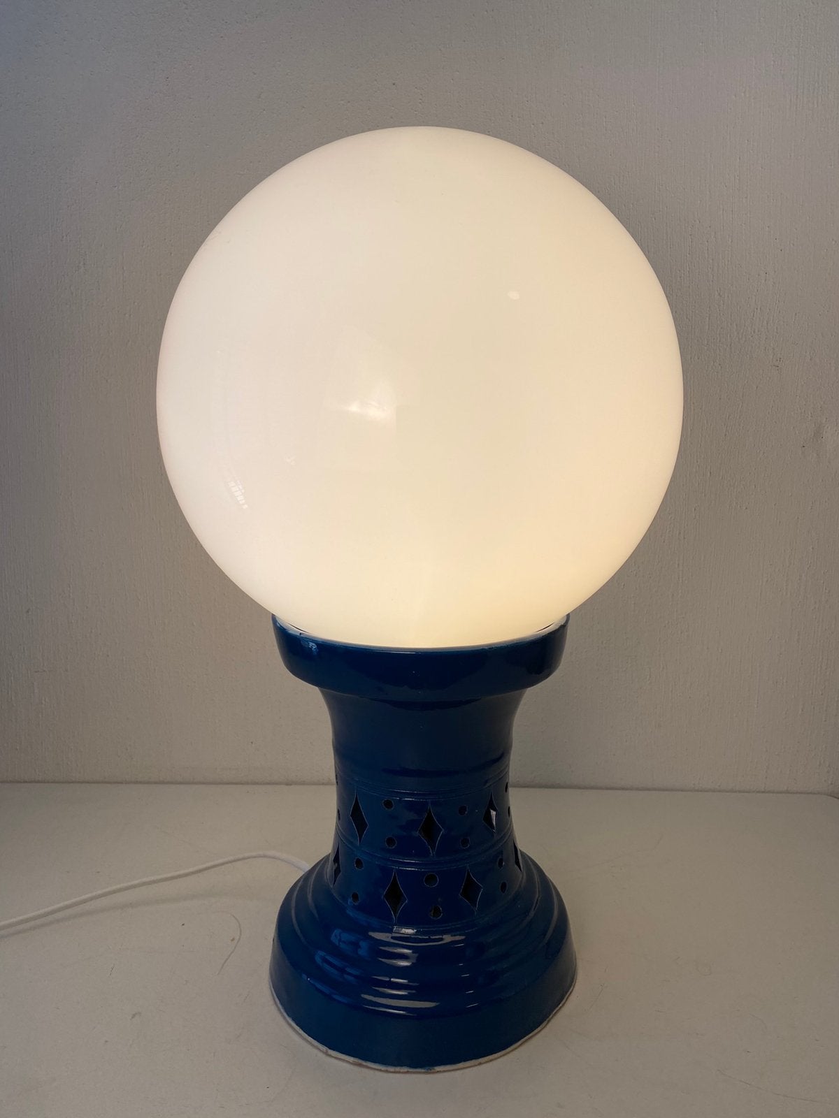 Space Age keramiek tafellamp met glazen bol