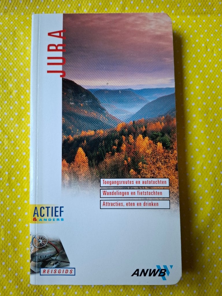 ANWB Actief & Anders Reisgids Jura, Europa, Ophalen of Verzenden, Reisgids of -boek, ANWB