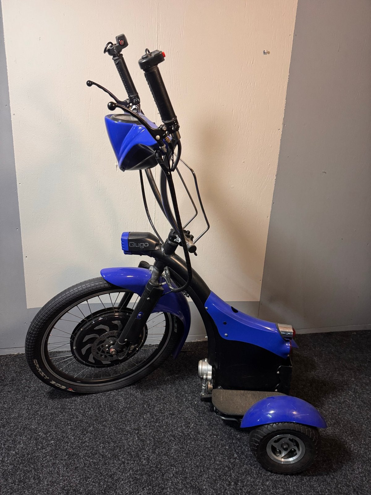 Elektrische driewieler Quqo - Zo goed als nieuw, Fietsen en Brommers, Ophalen, Zo goed als nieuw, Schijfrem