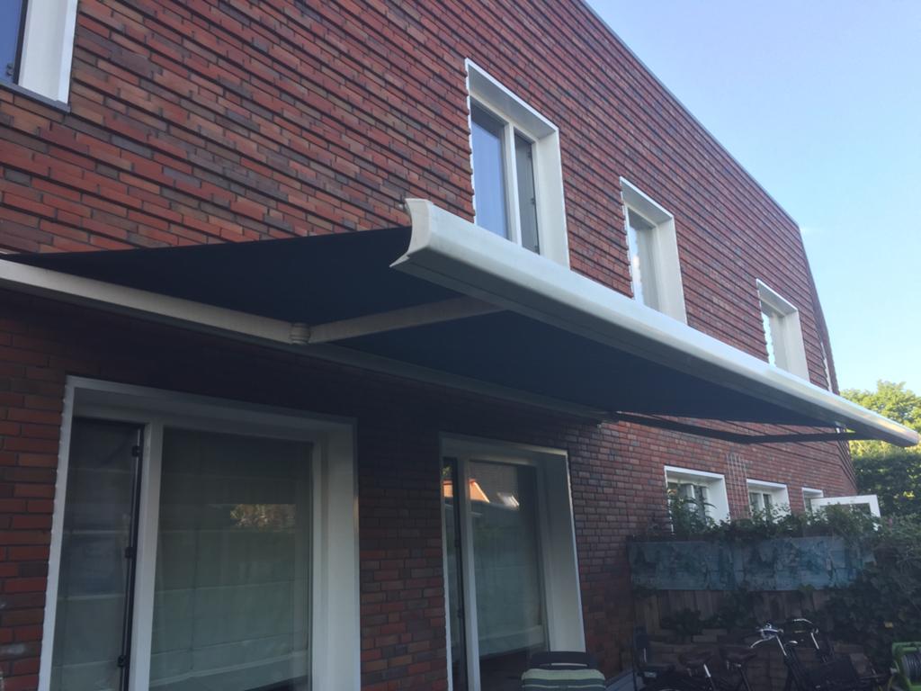Zonnescherm montage direct en goedkoop, Tuin en Terras, Zonneschermen, Ophalen, Overige typen