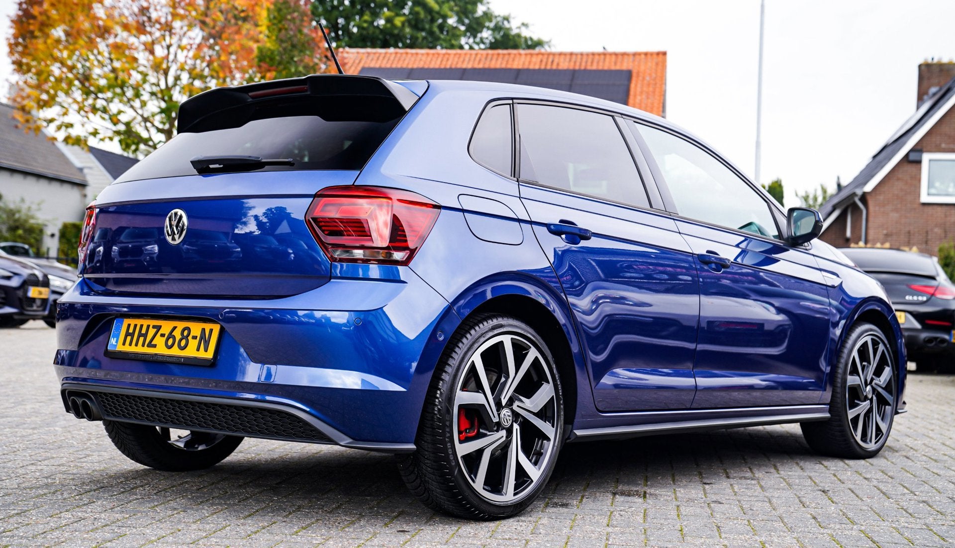 Foto 2 van Volkswagen POLO 2.0 TSI GTI | LED | Stoelverwarming | Achter