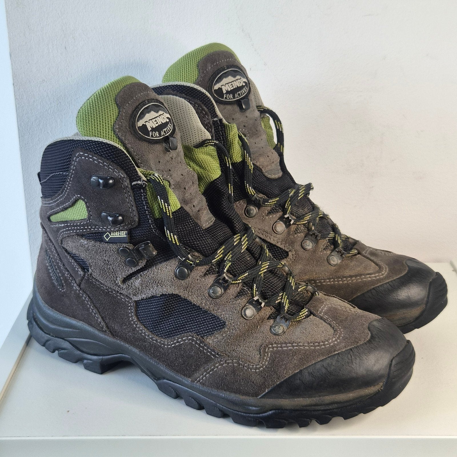 Meindl Nevada Lady MFS wandelshoenen 42.5 bruin, Meindl, Bruin, Zo goed als nieuw, Wandelschoenen