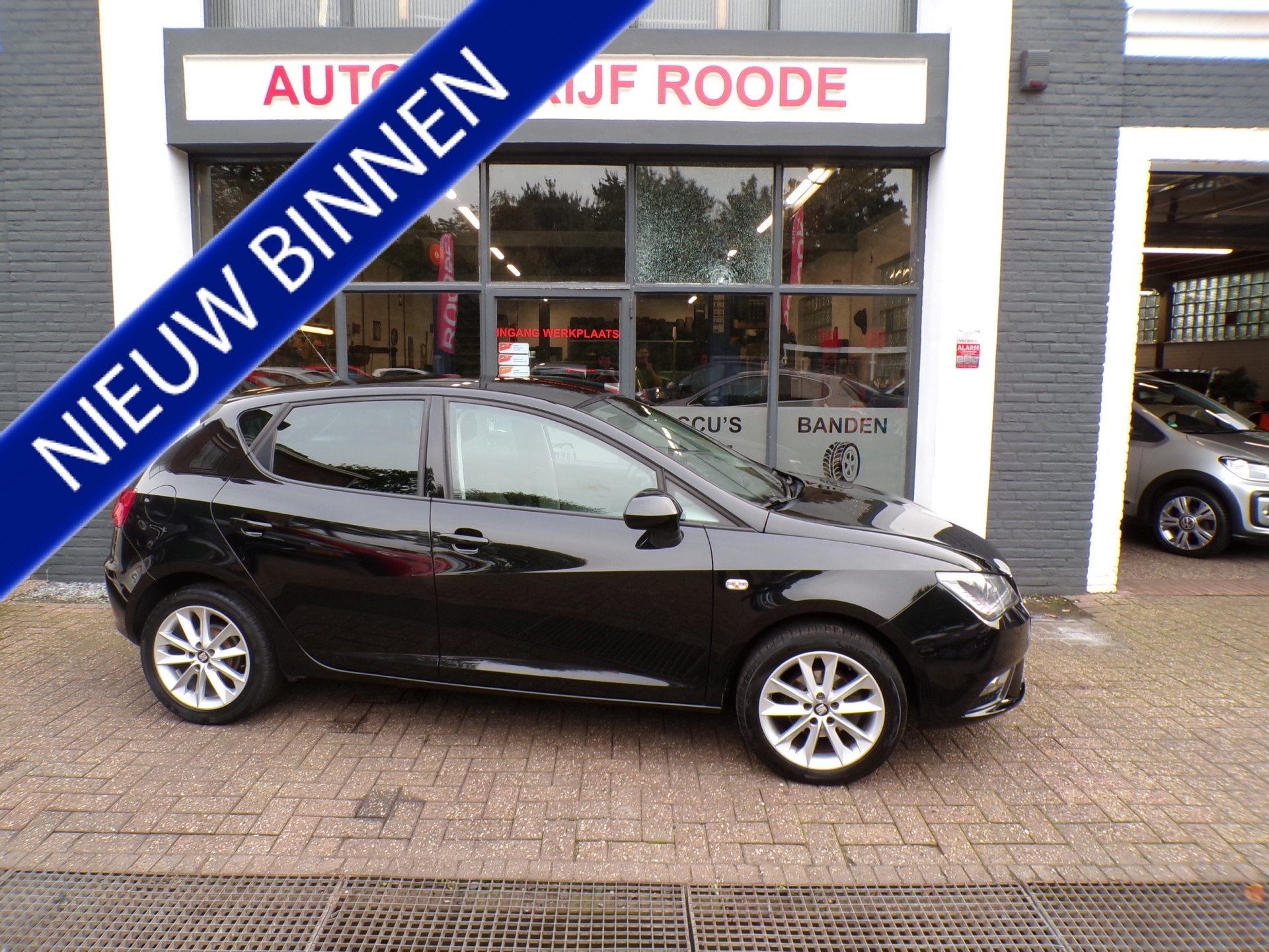 SEAT Ibiza 1.4 5-Drs Style TOP STAAT,XENON! (bj 2015), Voorwielaandrijving, 86 pk, Gebruikt, 4 cilinders