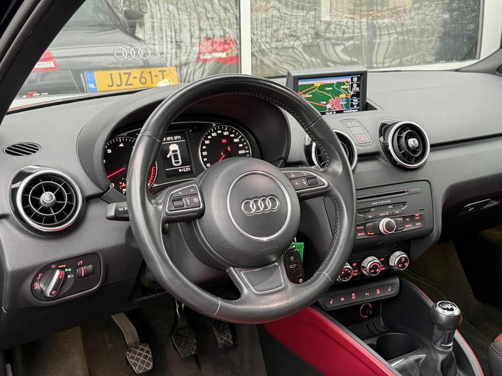 Audi A1 1.4 TFSI 122PK Ambition|Pano|Leder|LED|Navi|BT|1e ei, Voorwielaandrijving, A1, 4 stoelen, Leder