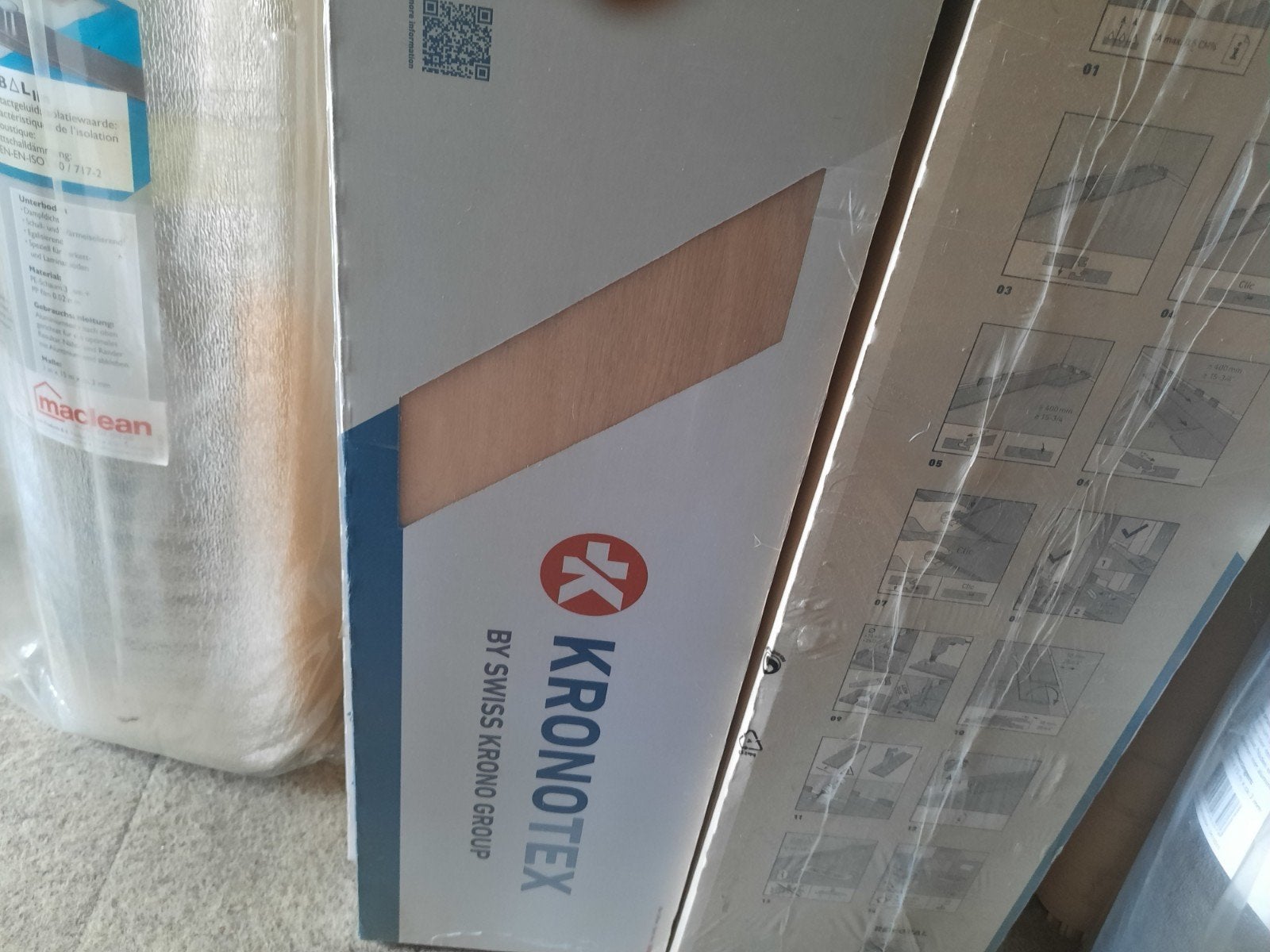 Laminaatvloer met isolerende ondervloer en plinten, Ophalen, 50 tot 150 cm, Nieuw, 10 m² of meer