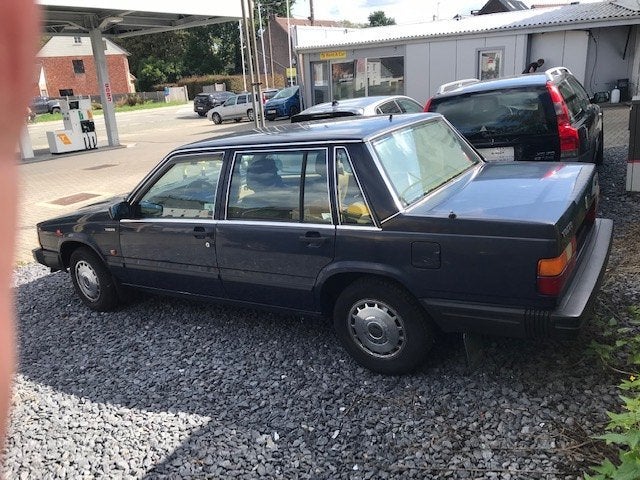 Prachtige Volvo 740GL uit 1987 van 1e eigenaar !, Skiluik, 4 cilinders, 2300 cc, Bedrijf