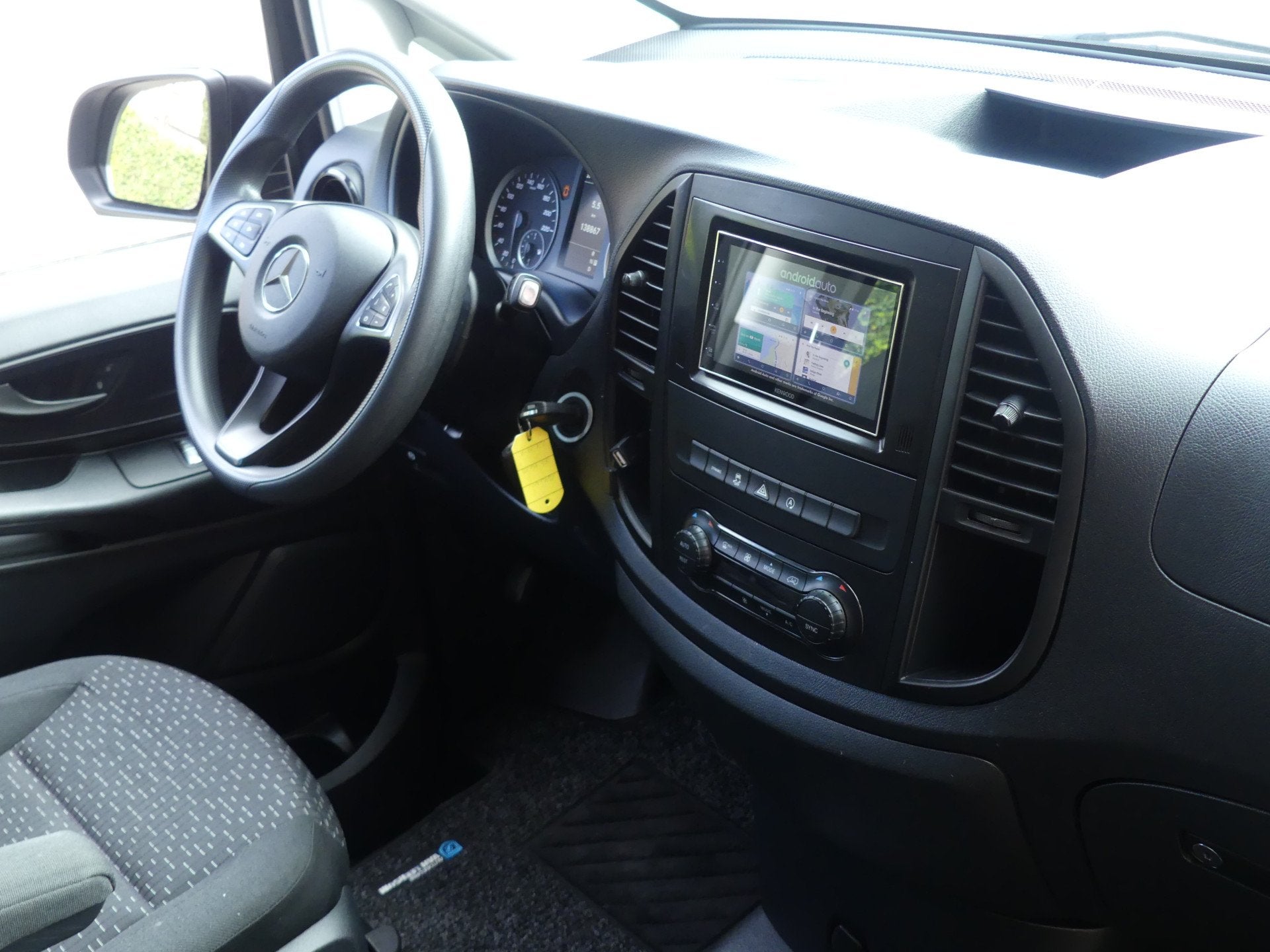 Mercedes-Benz Vito 114 CDI Extra Lang 4X4 Dubbel Cabine Trek, Auto's, Bestelauto's, Automaat, Gebruikt, Euro 6, 4 cilinders