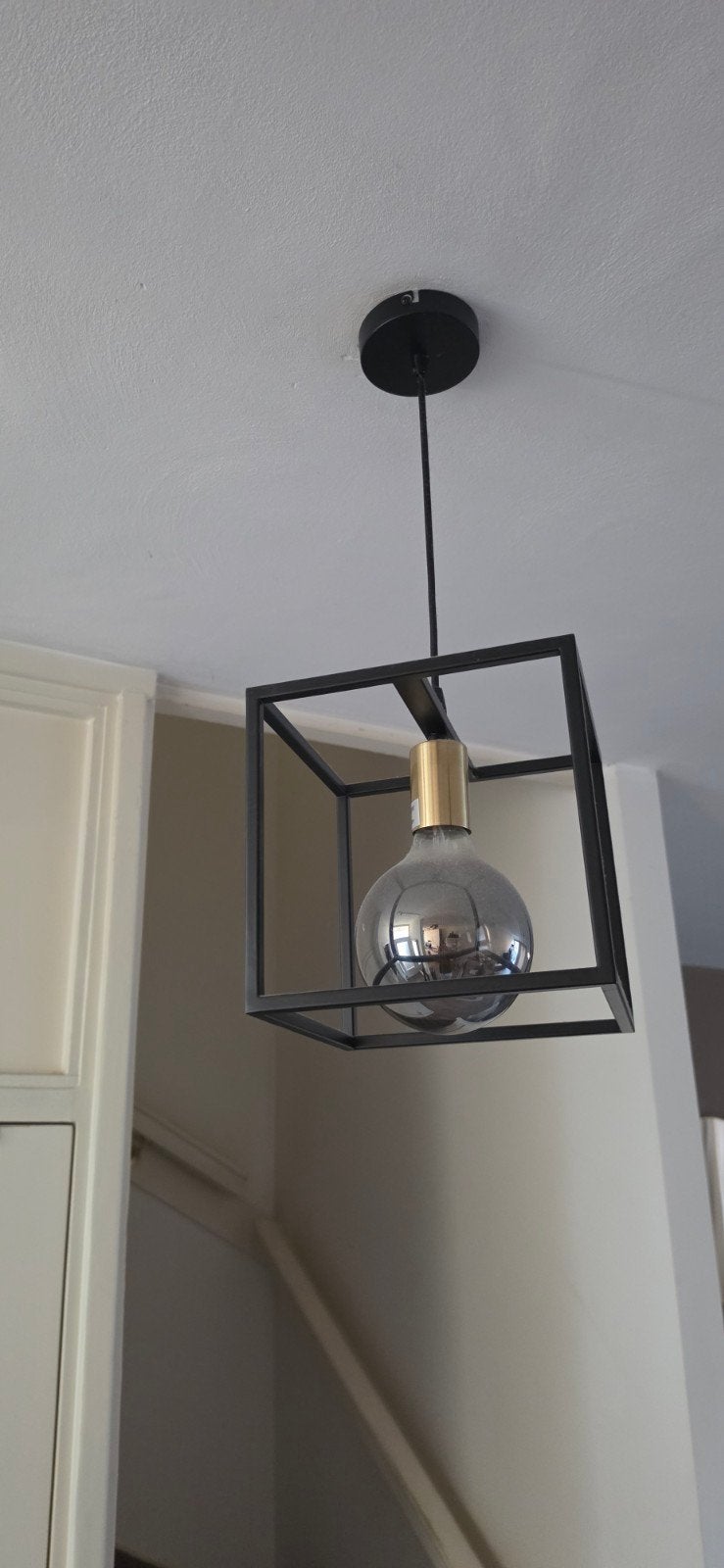 Moderne Zwarte Kubus Hanglamp met E27 Fitting, Huis en Inrichting, Lampen | Hanglampen, Ophalen, Zo goed als nieuw, Metaal, Industrieel modern