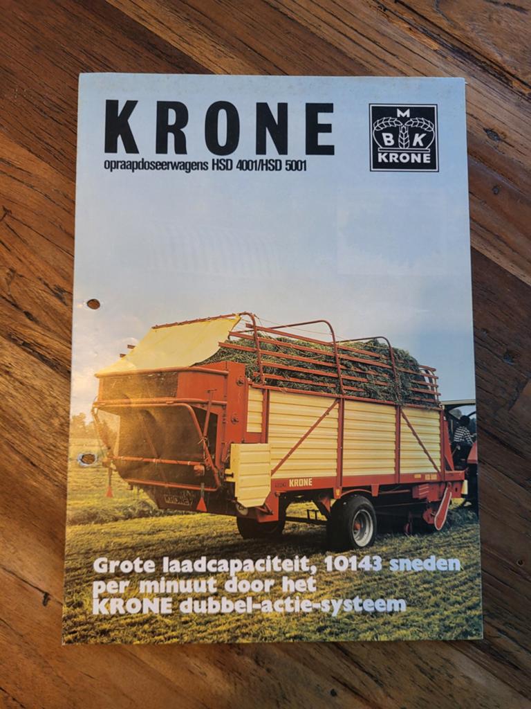 tractor folder Krone opraapdoseerwagens HSD 4001/5001, Boeken, Catalogussen en Folders, Ophalen of Verzenden, Zo goed als nieuw