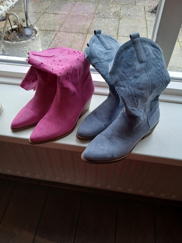 Prachtige  laarzen roze en blauwe, Kleding | Dames, Schoenen, Hoge laarzen, Ophalen of Verzenden, Zo goed als nieuw, Roze