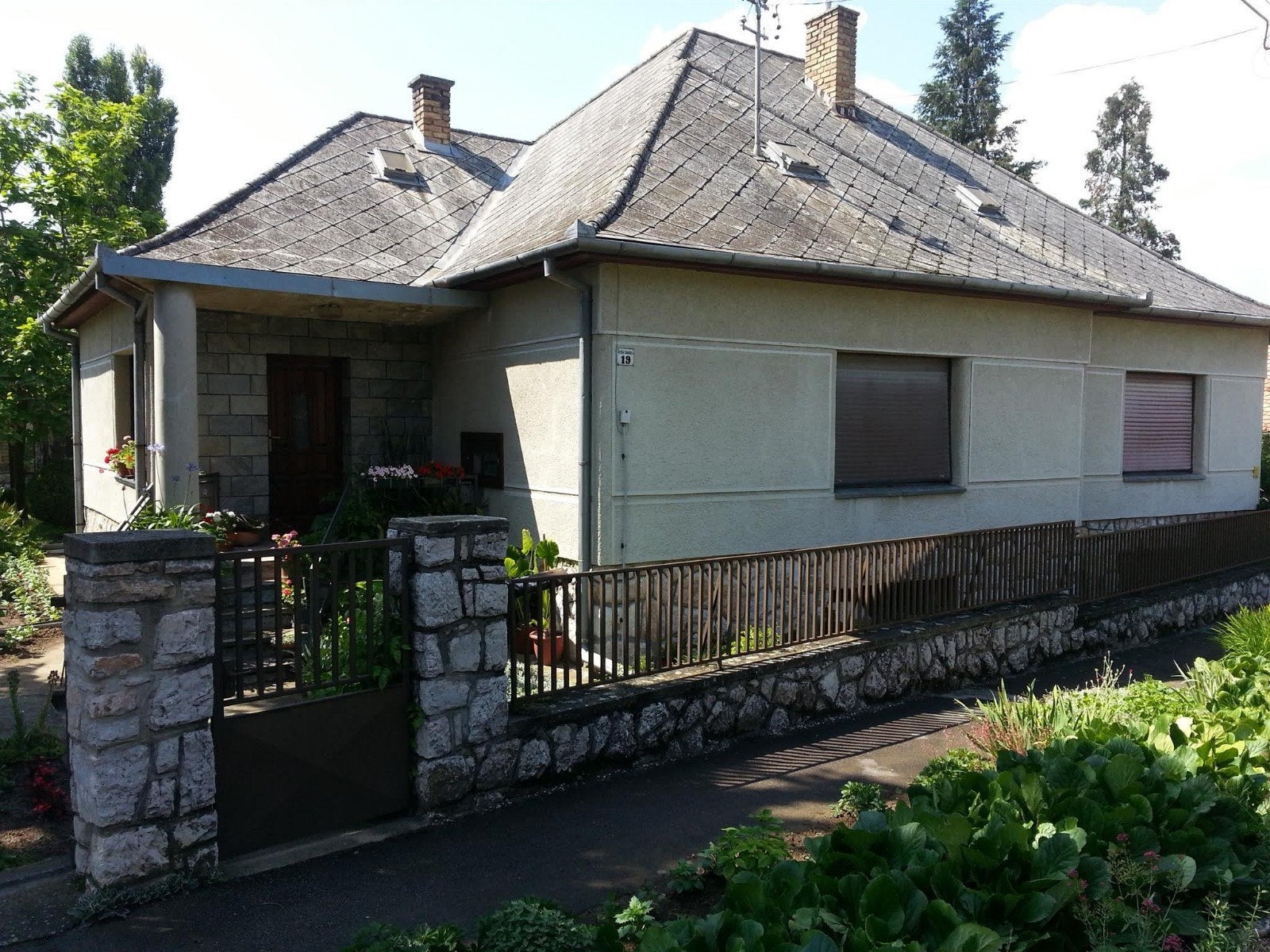 Huis in Pogány ,Hongarije, Huizen en Kamers