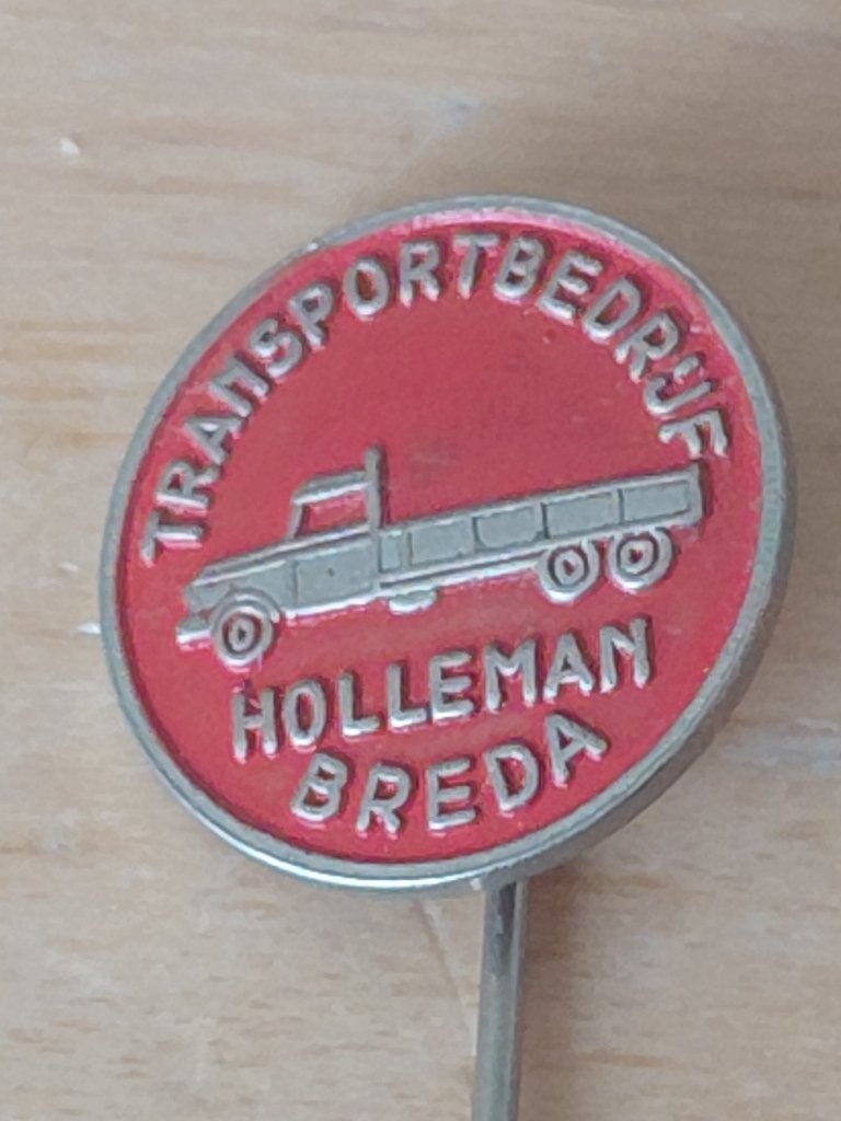 Speld transportbedrijf Holleman uit Breda. Uit de jaren 60., Ophalen of Verzenden, Zo goed als nieuw, Transport, Speldje of Pin