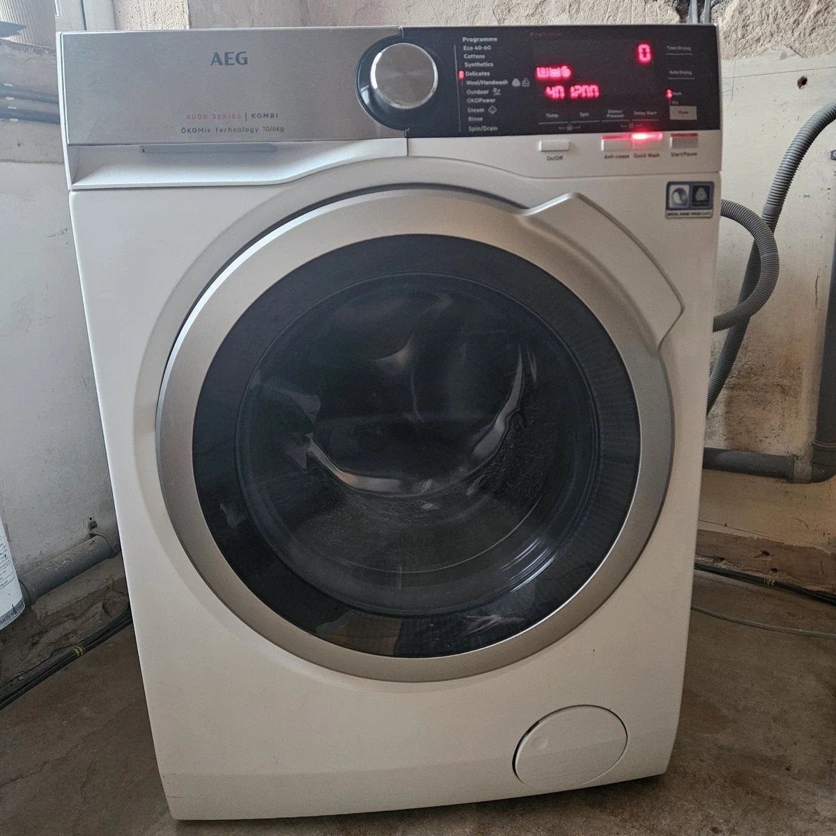 Aeg 8000 kombi (wasmachine- en droger), Witgoed en Apparatuur, Ophalen, Gebruikt, 85 tot 90 cm