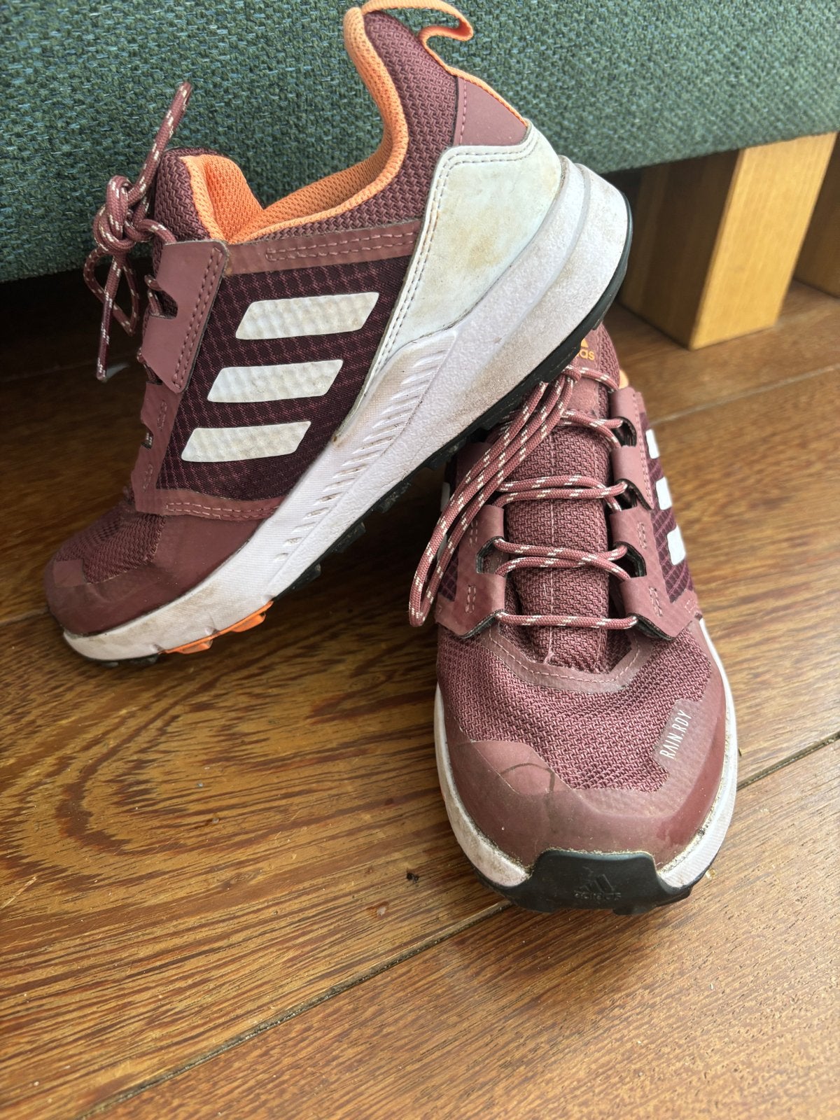 Adidas terrex hikeschoenen Maat 35 waterdicht, Gebruikt, Ophalen of Verzenden, Jongen of Meisje, Sportschoenen