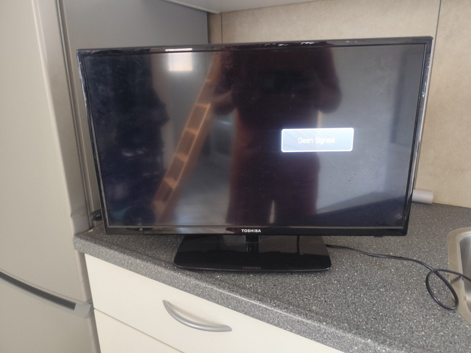 Toshiba 24" LCD TV - Werkt perfect, incl. afstandsbediening, Audio, Tv en Foto, Televisies, Ophalen, 50 Hz, LCD, 60 tot 80 cm
