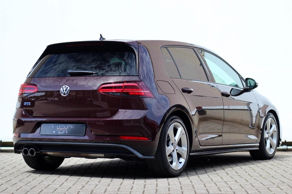 Volkswagen Golf 1.4 TSI PHEV GTE |Black Rubin|Carplay|Keyles, Auto's, Gebruikt, 4 cilinders, 1515 kg, 1500 kg