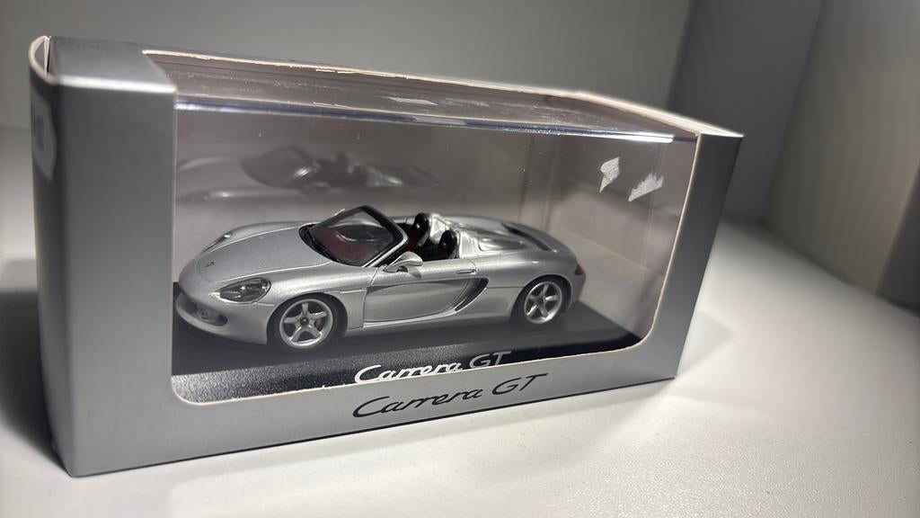 Porsche carrera gt minichamps 1.43, Hobby en Vrije tijd, Modelauto's | 1:43, Auto, Ophalen of Verzenden, MiniChamps, A
