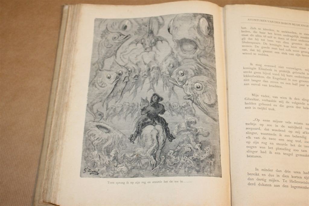 Baron van Münchhausen — 162 platen Gustave Doré, Ophalen of Verzenden, Gelezen