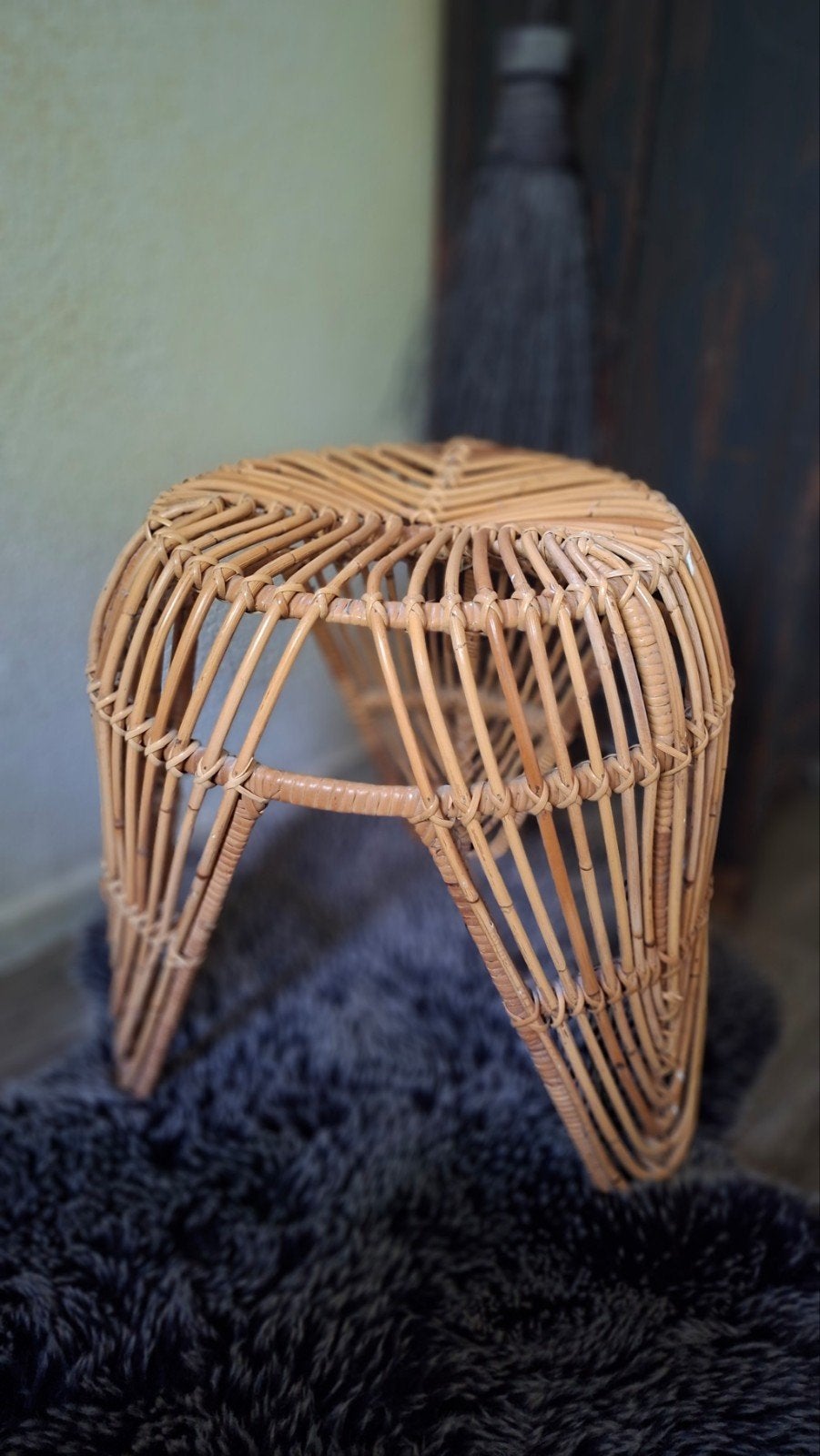 J-Line rotan kruk - zgan - 44x44x41 cm, Ophalen of Verzenden, Zo goed als nieuw, Overige materialen