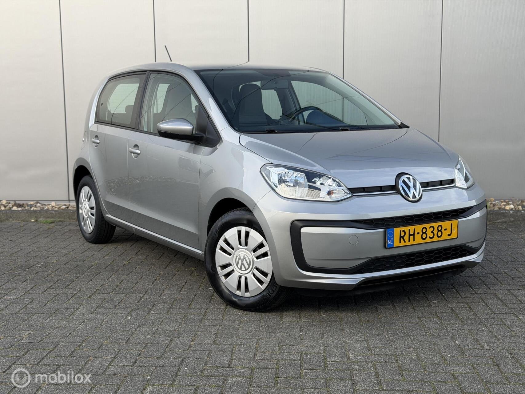 Volkswagen High Up! 1.0 BMT|BTW|AIRCO|CRUISE|, Auto's, Voorwielaandrijving, Gebruikt, Handgeschakeld, 3 cilinders