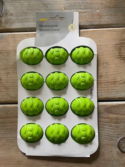 Siliconen Bakvorm paasei. 12 stuks. NIEUW., Ophalen, Kunststof, Nieuw, Groen