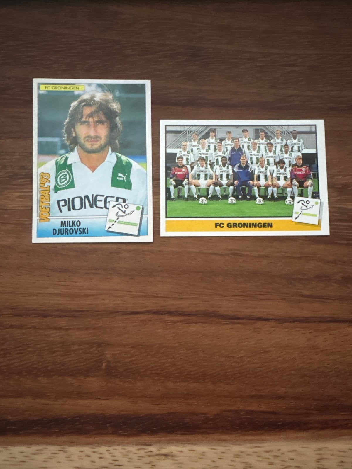 FC Groningen Voetbal 1993 en 1994 2 stuks, Ophalen of Verzenden, Zo goed als nieuw, Overige binnenlandse clubs, Spelerskaart