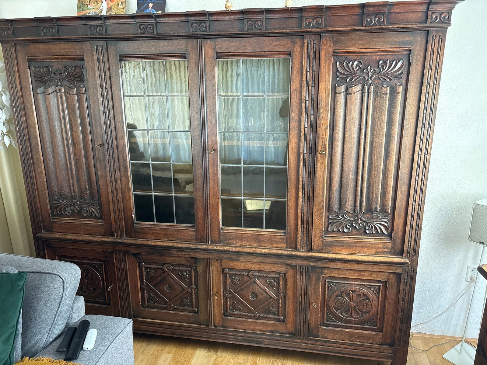 Antieke Eiken Vitrinekast met Snijwerk - 191x45x220 cm, Antiek en Kunst, Antiek | Meubels | Kasten, Ophalen