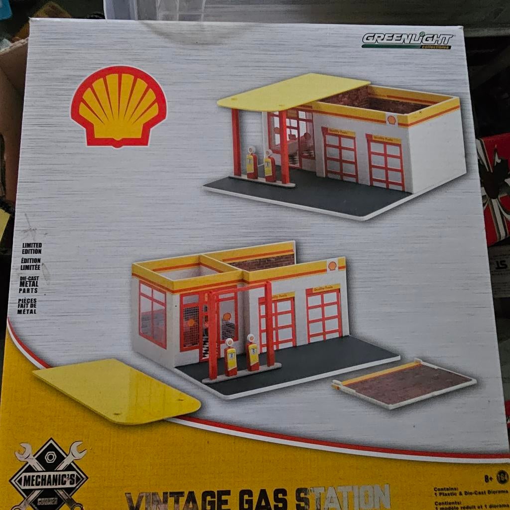 Greenlight Shell Vintage Tankstation Diorama - Nieuw, Nieuw, Ophalen of Verzenden, 1000 E 116th St, Carmel, IN 46032, USA, Greenlight Collectibles